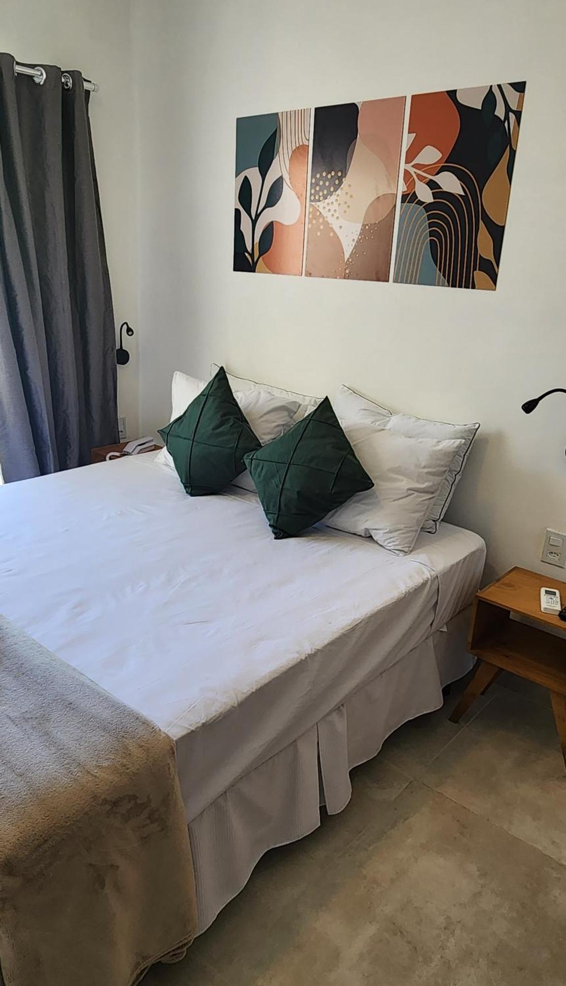 Noa Hotel